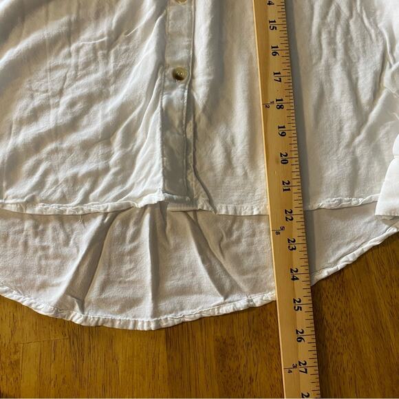 Sim & Sam Long Sleeve Blouse Size Medium Classic White Button Up Collared Rayon - Picture 10 of 10